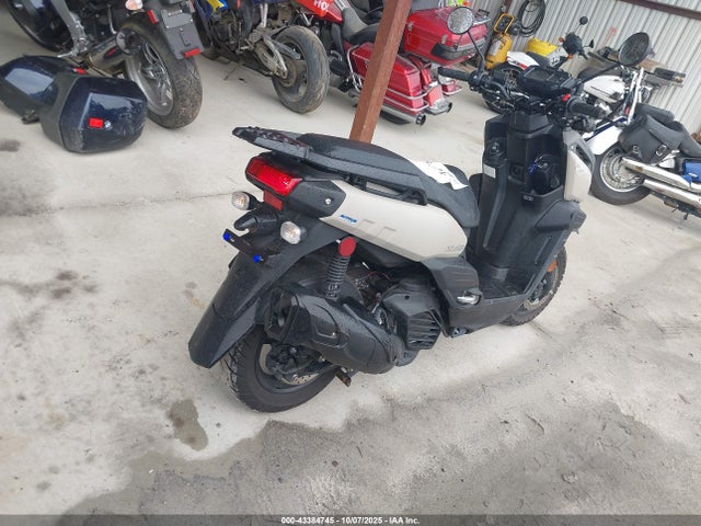 Yamaha YW125 2024 RKRSEH9Y4RA006997 Image 4