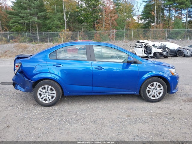 Продаж на аукціоні авто 2020 Chevrolet Sonic Fwd  Ls, vin: 1G1JB5SB7L4100239, номер лоту: 43384753