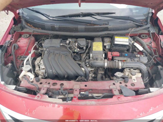 Nissan 2015 2015 3N1CN7AP9FL944574 Image 10