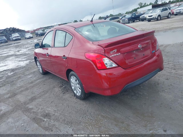 Nissan 2015 2015 3N1CN7AP9FL944574 Image 3