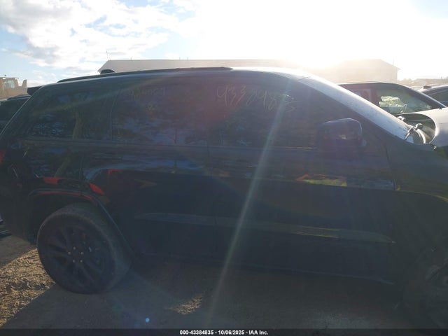 2021 Jeep Grand Cherokee Laredo X 4x4 მანქანა იყიდება აუქციონზე, vin: 1C4RJFAG2MC824007, აუქციონის ნომერი: 43384835