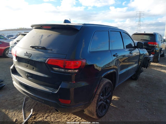 2021 Jeep Grand Cherokee Laredo X 4x4 მანქანა იყიდება აუქციონზე, vin: 1C4RJFAG2MC824007, აუქციონის ნომერი: 43384835