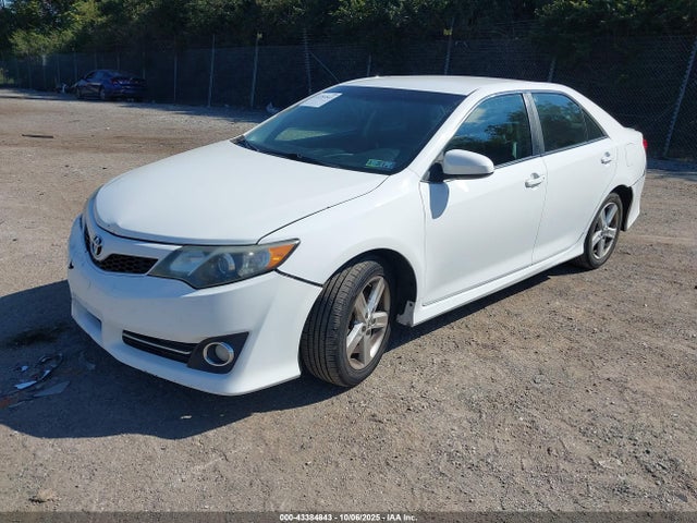 Toyota 2ar-fe 2014 4T1BF1FK4EU349647 Image 2