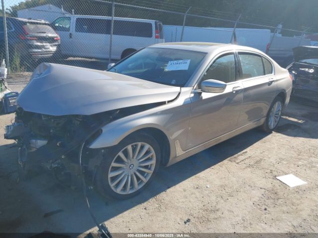 2019 BMW 740I WBA7E2C58KB454729 Photo 1