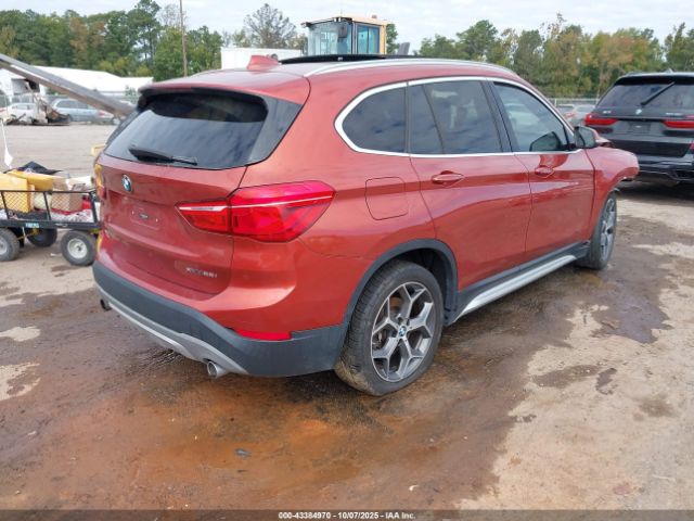 2018 BMW X1 WBXHT3C33J5L31969 Photo 3