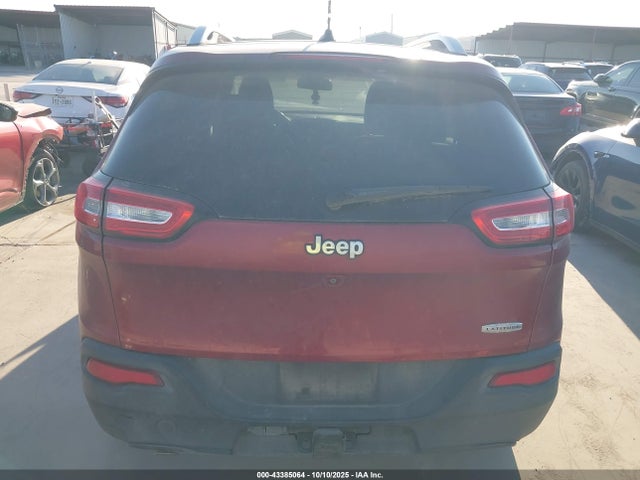 1C4PJLCB0FW616426 Jeep Cherokee Latitude