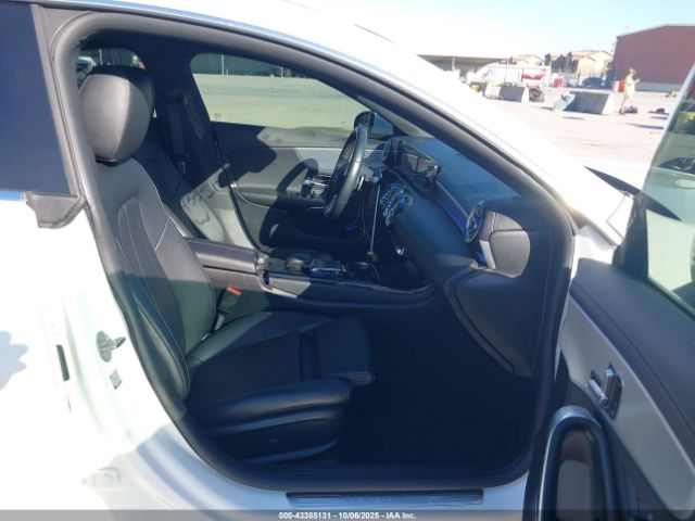 2021 MERCEDES-BENZ CLA 250 W1K5J4GB4MN167686 Photo 4