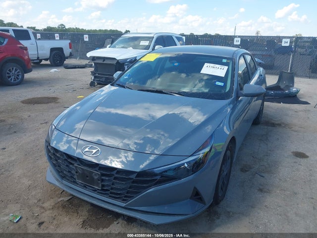 Продаж на аукціоні авто 2022 Hyundai Elantra Sel, vin: KMHLM4AG9NU321003, номер лоту: 43385144