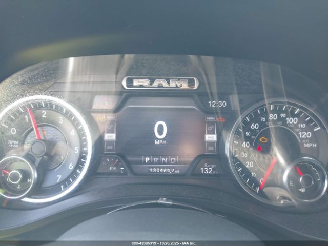 2019 RAM 1500 1C6RRFFG5KN753282 Photo 6