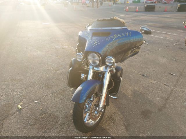 2014 HARLEY-DAVIDSON FLHTKSE 1HD1TEN19EB959191 Photo 4