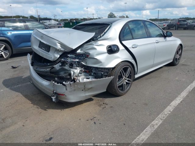 2019 MERCEDES-BENZ E 300 WDDZF4KB4KA662808 Photo 3