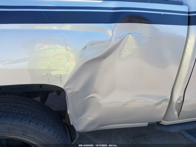 2017 CHEVROLET SILVERADO 1500 1GCRCPEH4HZ283970 Photo 5