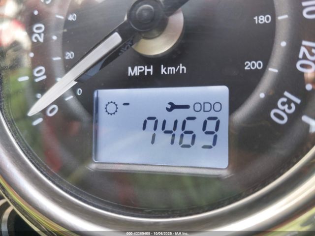 2017 TRIUMPH MOTORCYCLE BONNEVILLE SMTD10GN3HT790499 Photo 6