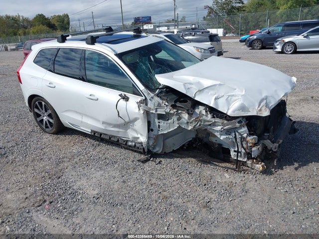 2021 VOLVO XC60 YV4102DL4M1860713