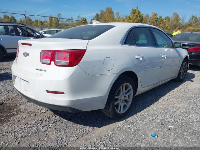 2015 CHEVROLET MALIBU 1G11C5SL1FF270479 Photo 3