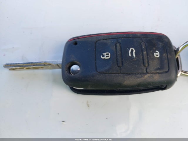 3VWD17AJXFM418616 Volkswagen 1.8t
