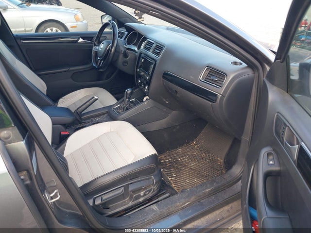 3VWD17AJXFM418616 Volkswagen 1.8t