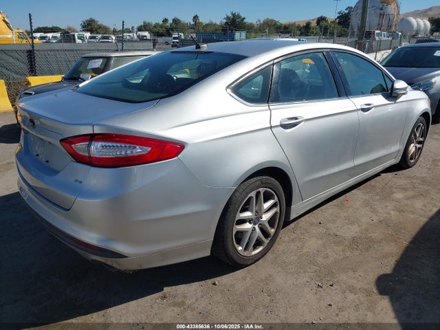 Ford 2015 2015 3FA6P0H70FR162572 Image 4