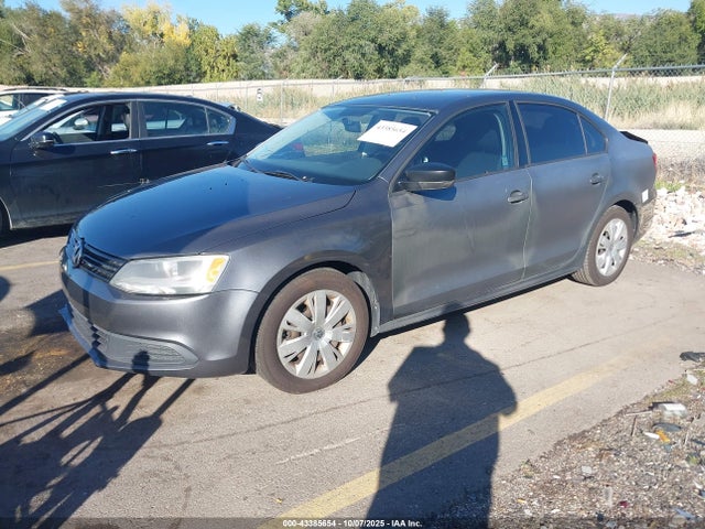 3VW2K7AJ2EM237612 Volkswagen Jetta 2.0l S