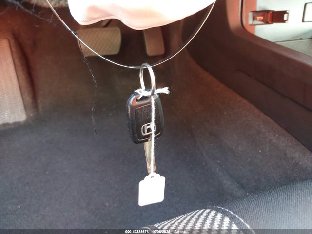 Продаж на аукціоні авто 2018 Honda Civic Lx, vin: 2HGFC2F57JH600982, номер лоту: 43385678
