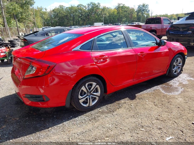 Продаж на аукціоні авто 2018 Honda Civic Lx, vin: 2HGFC2F57JH600982, номер лоту: 43385678