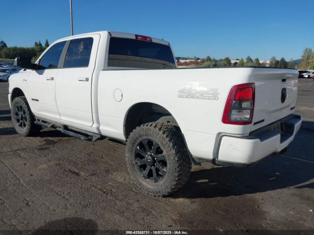 2022 RAM 2500 3C6UR5DJ3NG127780 Photo 2