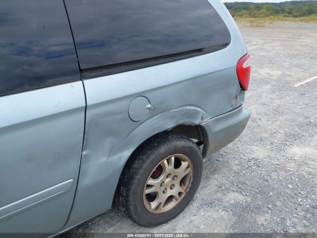 2004 CHRYSLER TOWN & COUNTRY 2C4GP44R14R556615 Photo 5