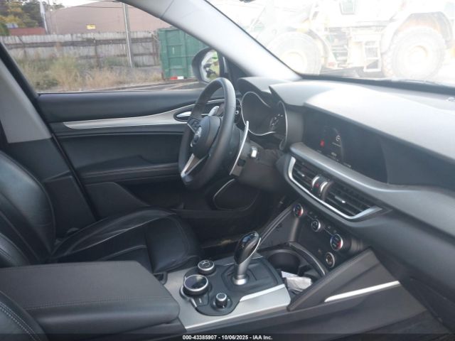 2019 ALFA ROMEO STELVIO ZASPAKAN1K7C40001 Photo 4