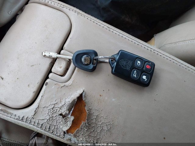 1999 JAGUAR XK8 SAJGX2046XC039114 Photo 10