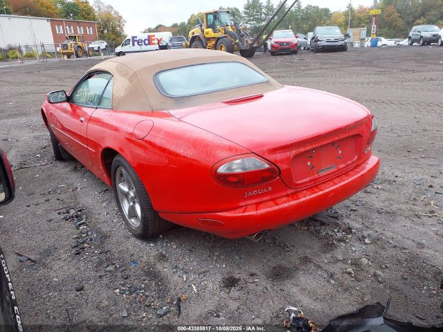 1999 JAGUAR XK8 SAJGX2046XC039114 Photo 2