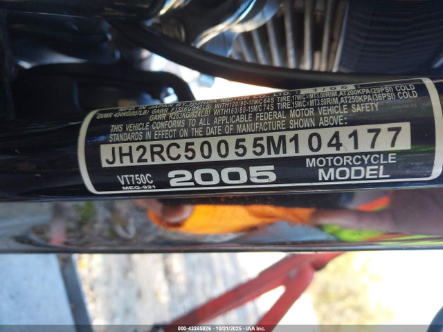 2005 HONDA VT750 JH2RC50055M104177 Photo 9