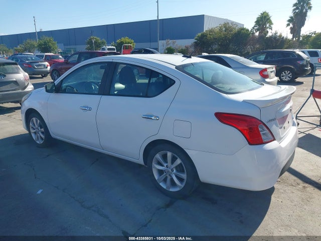 Nissan VERSA S 2015 3N1CN7AP1FL821884 Image 16