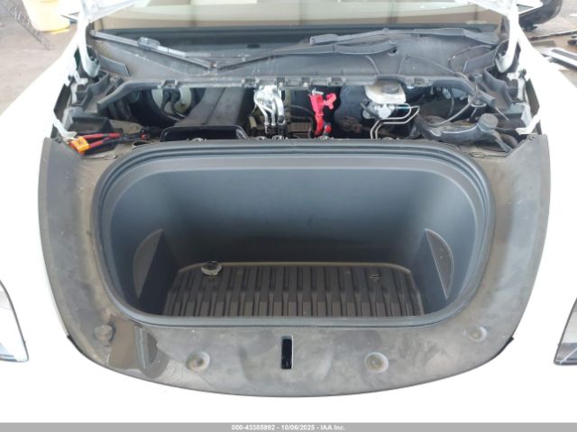 2023 TESLA MODEL Y 7SAYGDEE1PF627623 Photo 9