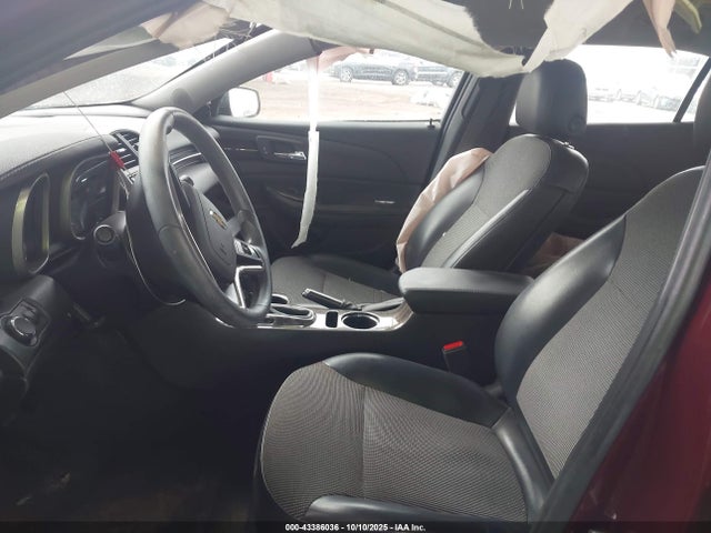 Chevrolet lkw 2015 1G11C5SL3FF324400 Image 5