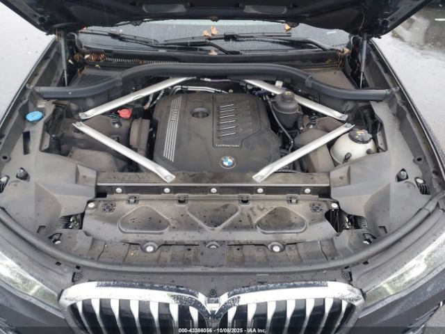 2021 BMW X7 5UXCW2C00M9D97960 Photo 9