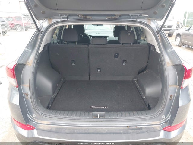 Hyundai TUCSON SE 2016 KM8J33A46GU186222 Image 28