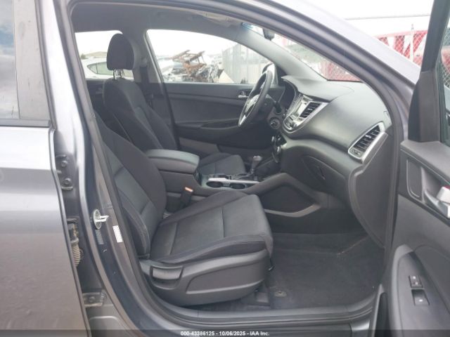 2016 HYUNDAI TUCSON KM8J33A46GU186222 Photo 4