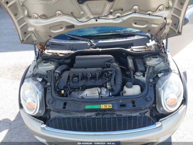 2009 MINI COOPER S CLUBMAN WMWMM33549TP74789 Photo 9