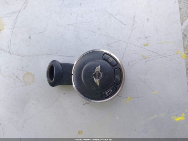 2009 MINI COOPER S CLUBMAN WMWMM33549TP74789 Photo 10