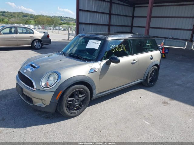 2009 MINI COOPER S CLUBMAN WMWMM33549TP74789 Photo 1