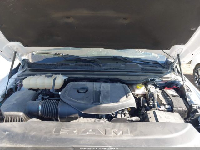 2025 RAM 1500 1C6SRFJP0SN520855 Photo 9