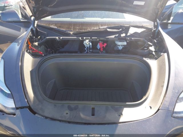 2023 TESLA MODEL Y 7SAYGDEE7PA152458 Photo 9