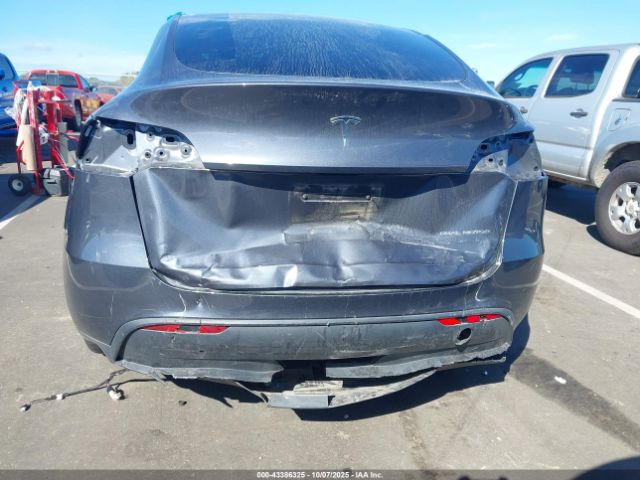 2023 TESLA MODEL Y 7SAYGDEE7PA152458 Photo 5