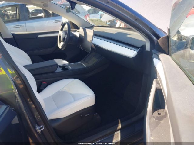 2023 TESLA MODEL Y 7SAYGDEE7PA152458 Photo 7