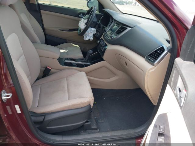 2016 HYUNDAI TUCSON KM8J23A45GU180690 Photo 4