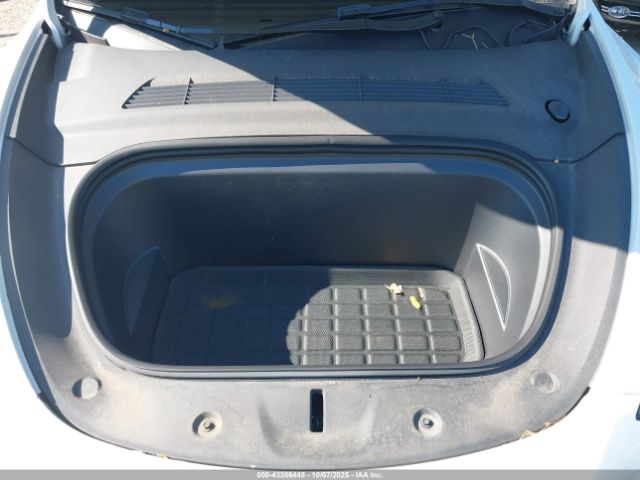 2023 TESLA MODEL Y 7SAYGDEE7PA101283 Photo 9