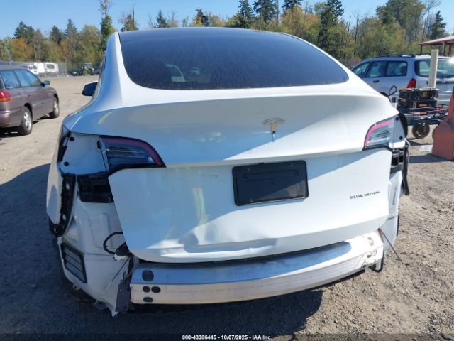 2023 TESLA MODEL Y 7SAYGDEE7PA101283 Photo 5