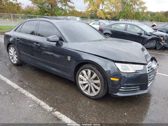2017 AUDI A4 WAUANAF4XHN055900 Photo 0