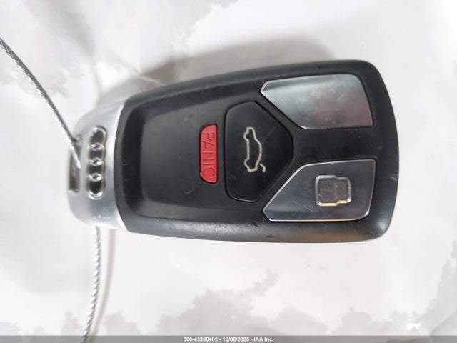 2017 AUDI A4 WAUANAF4XHN055900 Photo 10