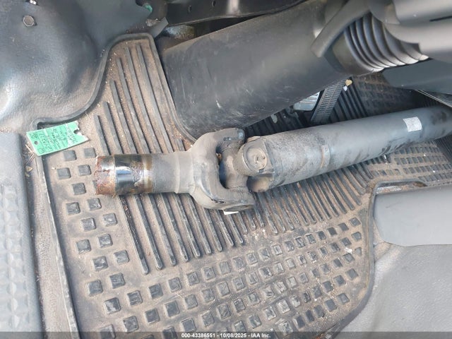 Isuzu L96 - E85 Max, Iron 2016 54DC4W1B7GS810031 Image 12
